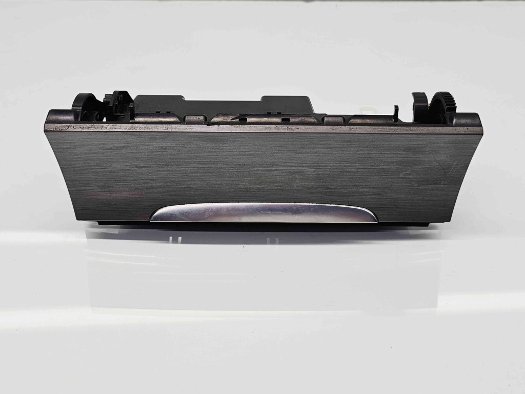 Scrumiera Volkswagen Passat B7 (362) [Fabr 2010-2014] 3C0863284K