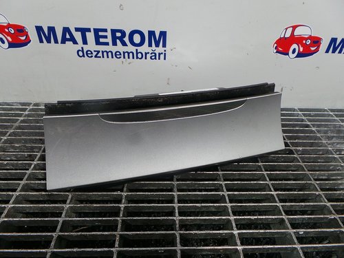 SCRUMIERA VW PASSAT - - (2005 2010)