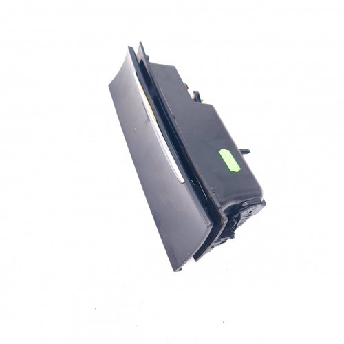 Scrumiera Vw Passat B6 2005-2010 2.0 Tdi 16V Bkp Motorina 3C0863284A, 3C0 863 284 A, 3C0863284, 3C08...