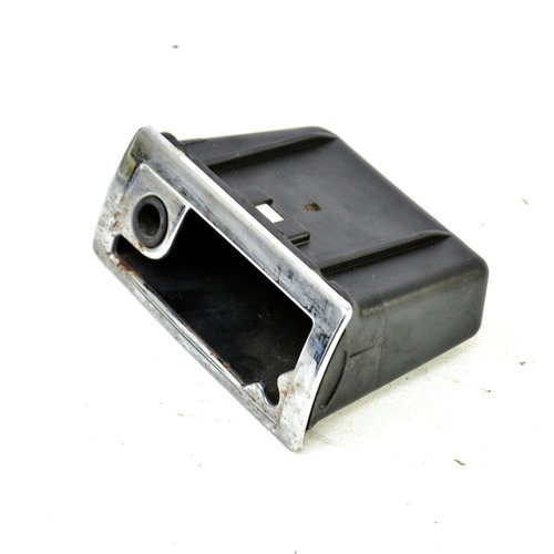 Scrumiera VW TOUAREG (7L) 2002 - 2010 7L6867318
