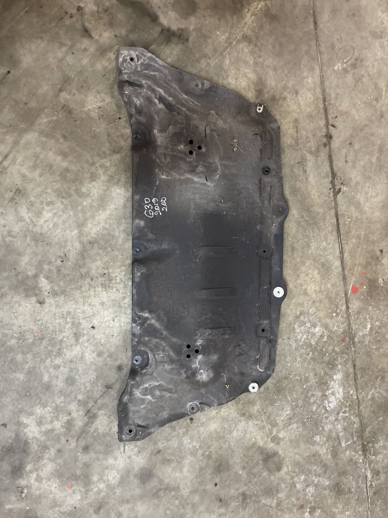 Scut bara fata BMW Seria 5 G30 2.0 Motorina 2019, -