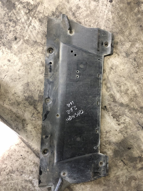 Scut bara fata Nissan Qashqai 1.6 Motorina 2012