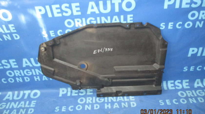 Scut BMW E71 X6 2009; 7158406 (fisurat)