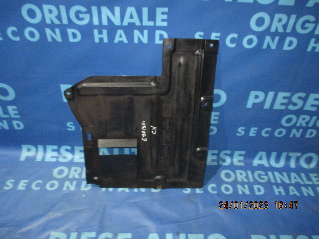 Scut BMW E90 325d 2007; 7167421 (o ureche rupta)