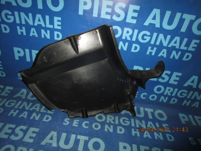 Scut BMW F01; 7184999 (lateral)