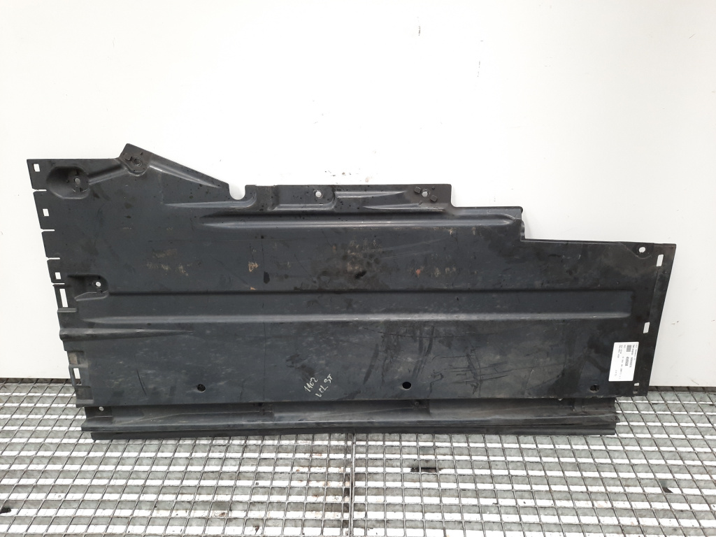 Scut caroserie stanga, Audi A4 (8K2, B8) cod 8K0825207B (id:455558)