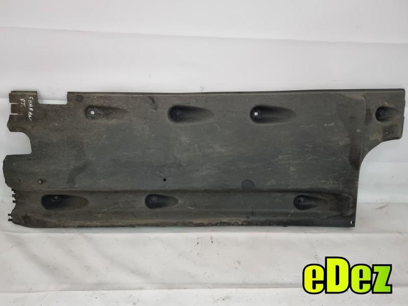 Scut caroserie stanga Seat Alhambra 2 (2010-2015) 7N0825201A