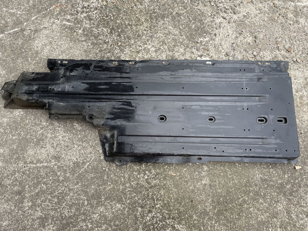 Scut caroserie stanga Subaru Forester 2.0 D sedan 2009 (56411ag053)