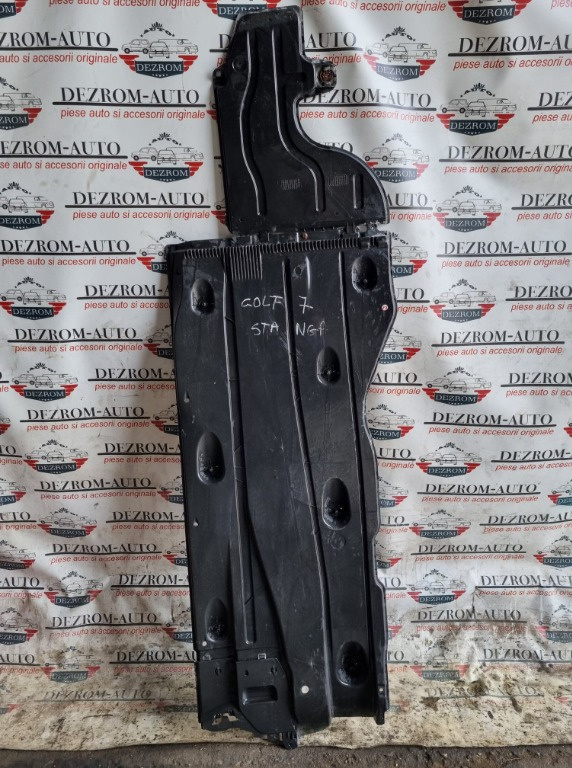 Scut caroserie stanga VW Golf VII Hatchback cod piesa : 5Q0825201L