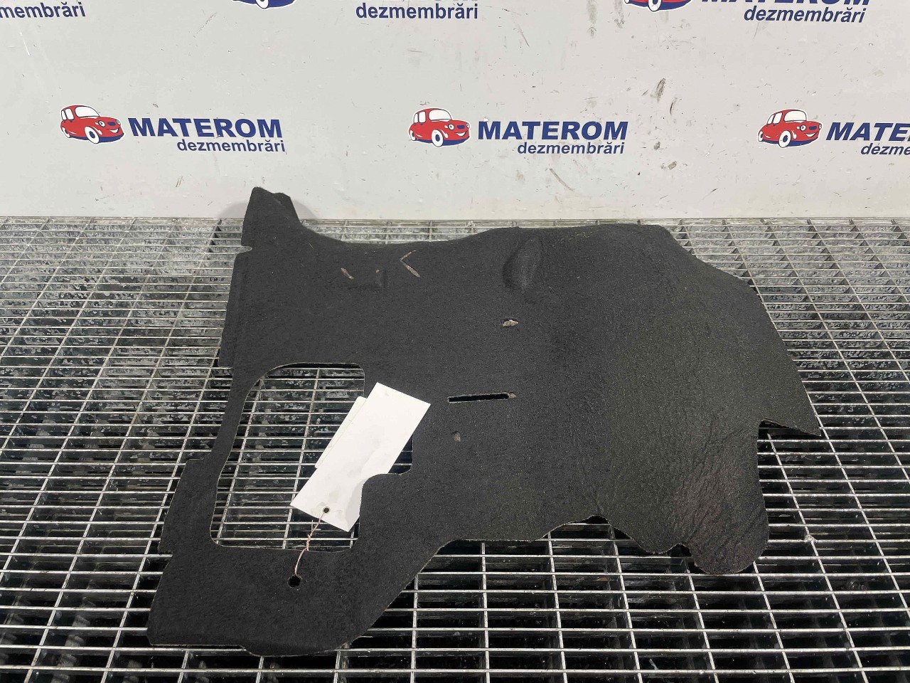 SCUT LATERAL BMW SERIA 5 F 10 2.0 D - (2010 2017)