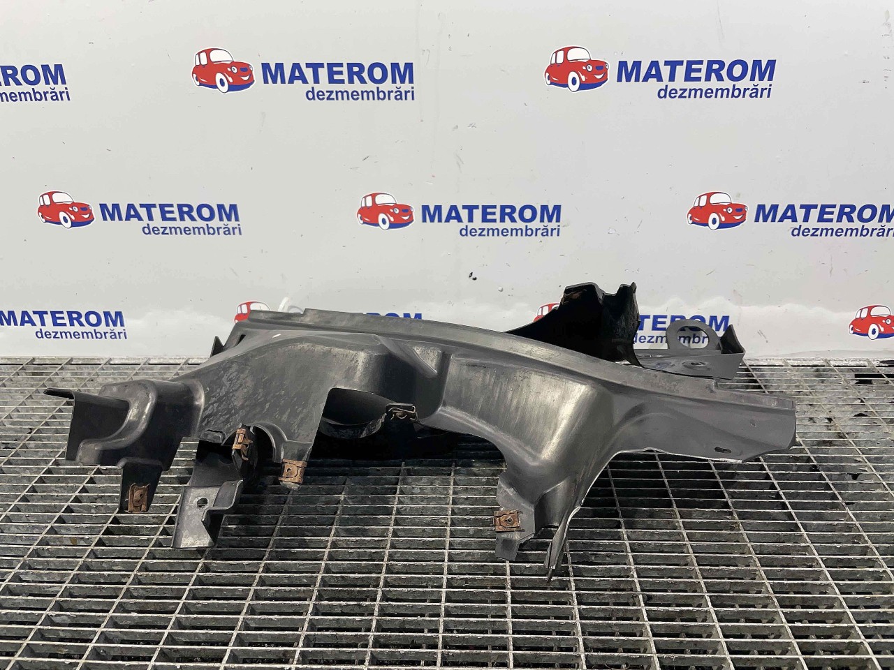 SCUT LATERAL BMW SERIA 5 F 10 SERIA 5 F 10 2.0 D - (2010 2014)