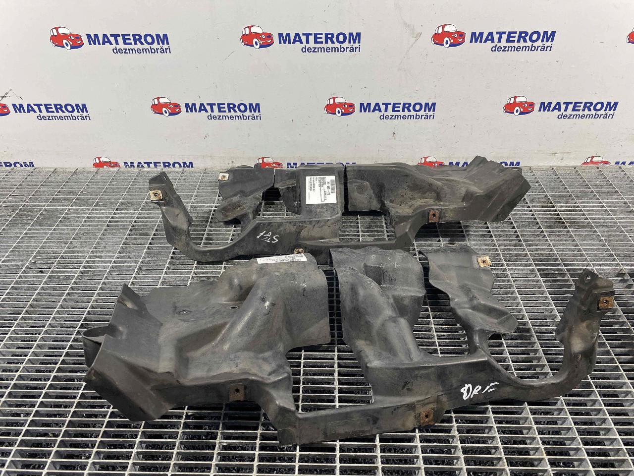 SCUT LATERAL BMW SERIA 5 F 10 SERIA 5 F 10 - - (2010 2014)