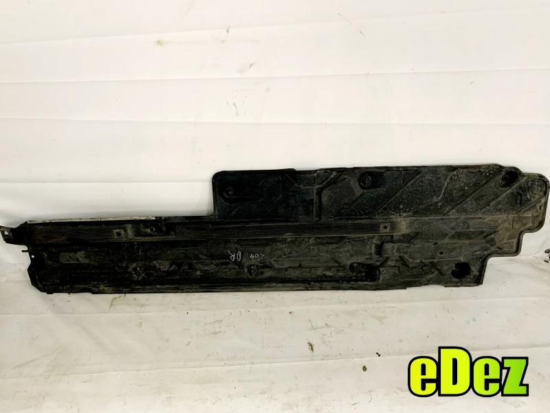 Scut lateral / caroserie dreapta Mercedes C-class facelift (2011-2015) [w204] A2046804700