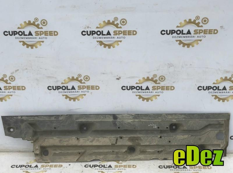 Scut lateral / caroserie dreapta Renault Laguna 3 (2007-2010) 555280002r