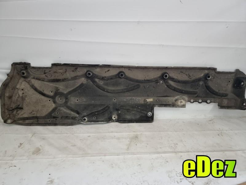 Scut lateral / caroserie stanga Mercedes E-Class (2009->) [W212] A2126101408