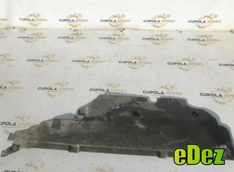 Scut lateral/caroserie stanga Renault Clio 4 (2012-2016) 555273588r