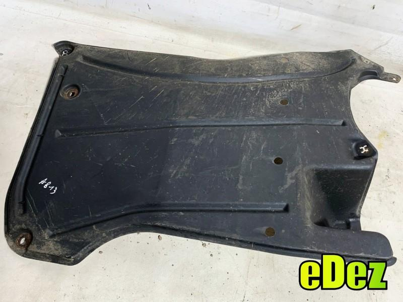 Scut lateral / caroserie stanga spate Audi A6 (2010-2018) [4G2, C7] 4G0825219C