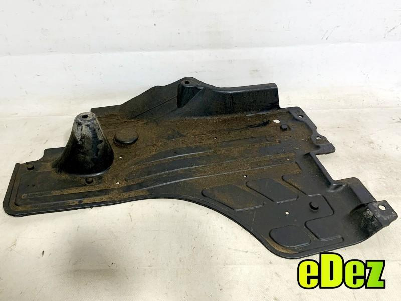 Scut lateral / caroserie stanga spate Volvo XC60 facelift (2013-2017) 31200364