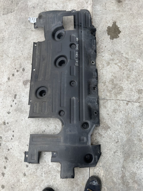 Scut lateral dreapta Fiat Tipo - Benzina 2018, 52015932