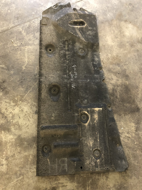Scut lateral dreapta Ford Focus 3 2014