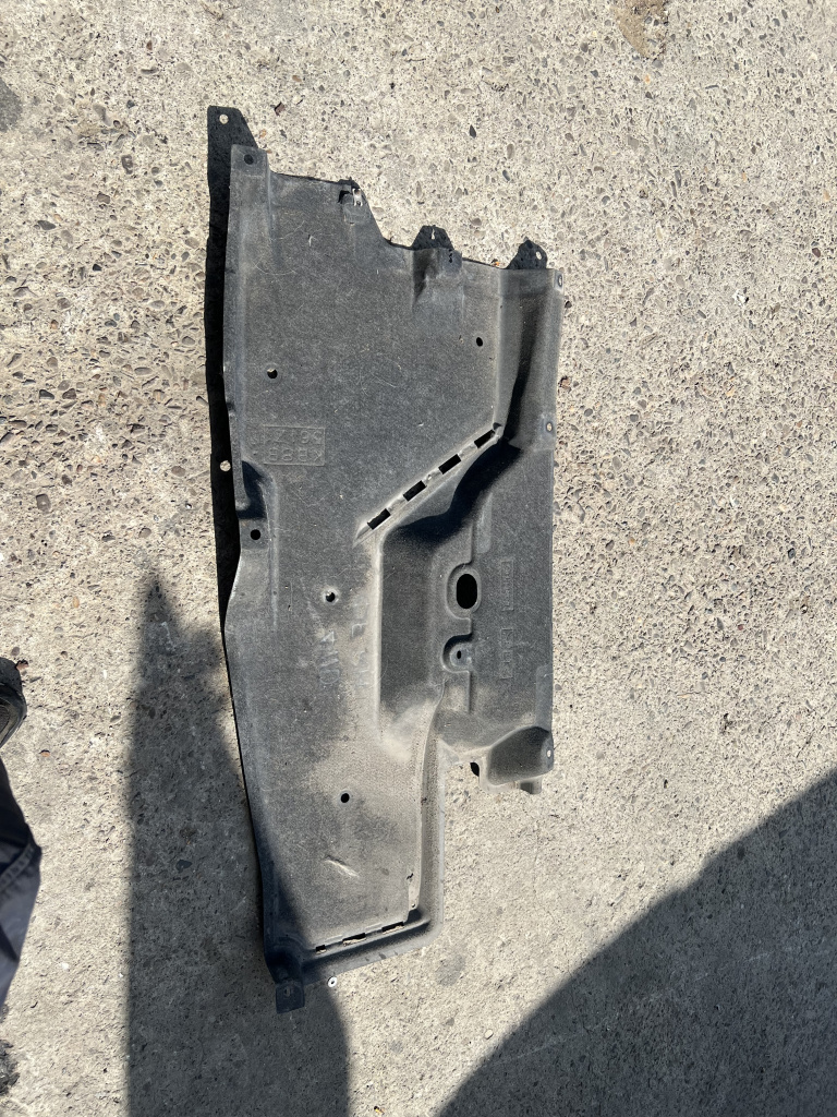 Scut lateral dreapta Mazda CX-5 2.2 Motorina 2019, 4X4