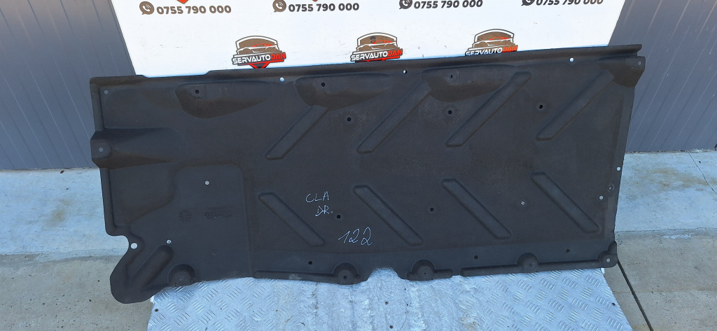 Scut lateral dreapta Mercedes-Benz CLA (2013->) [C117] 1.8 Benzina 2017, A2466840200
