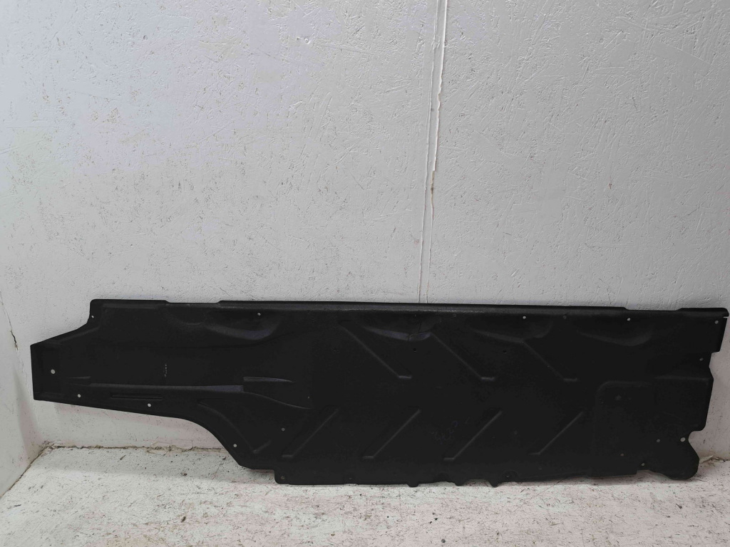 Scut lateral dreapta Mercedes Clasa A (W176) [Fabr 2012-2018] a2466190238