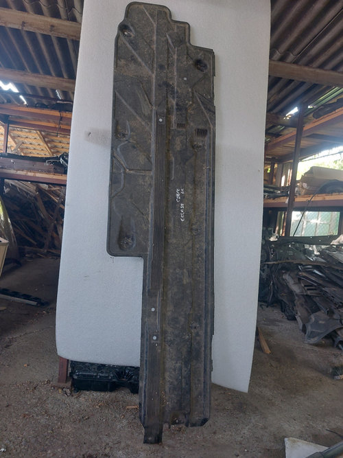 Scut lateral dreapta Mercedes E 350 2012