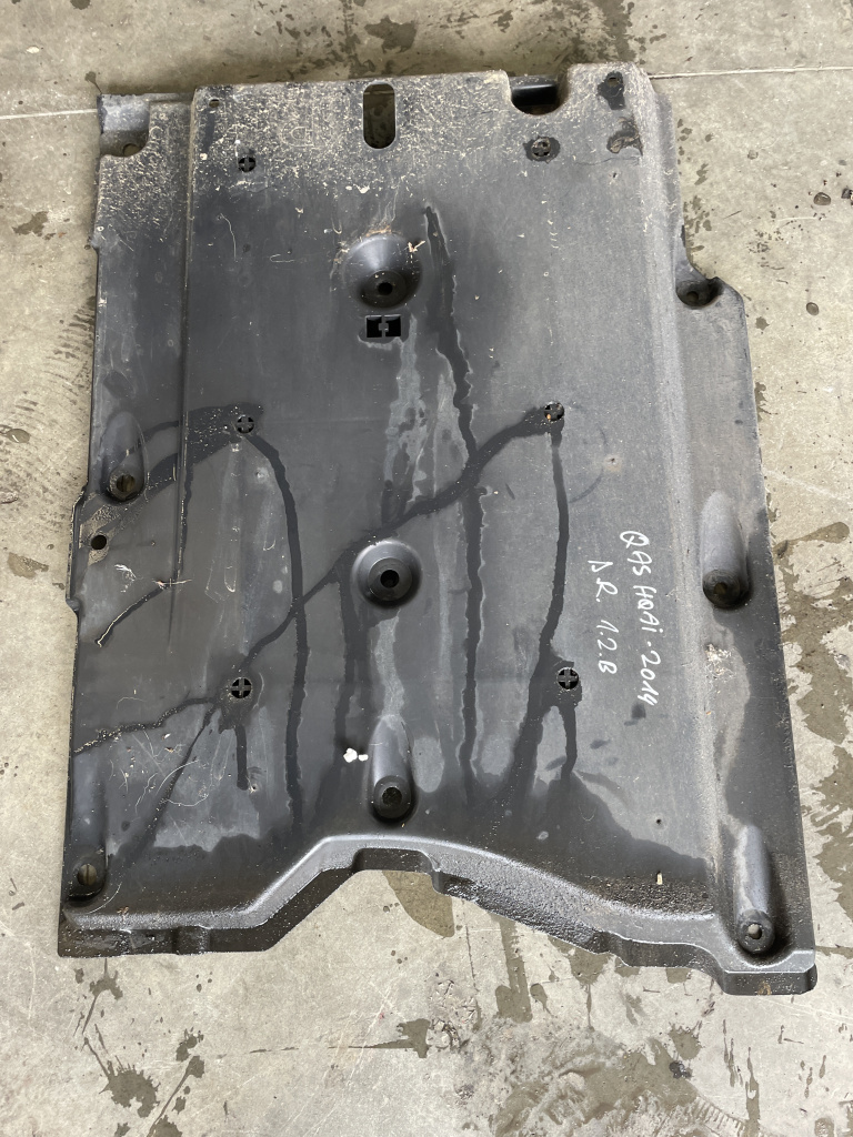 Scut lateral dreapta Nissan Qashqai 1.2 