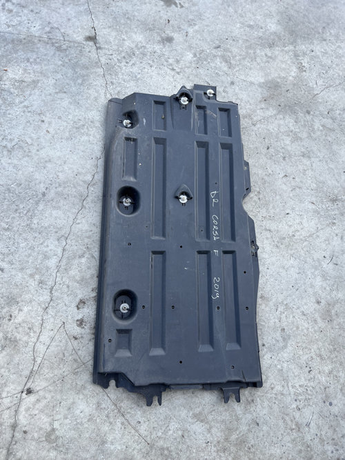 Scut lateral dreapta Opel Corsa F 1.2 Benzina 2019, 9823647580