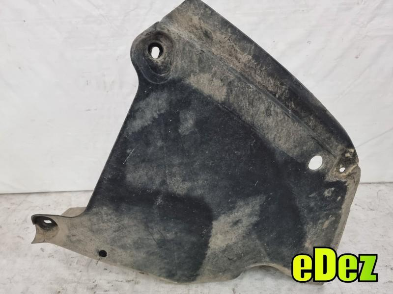 Scut lateral dreapta spate Audi A4 facelift (2011-2015) [B8.5] 8K0825219A