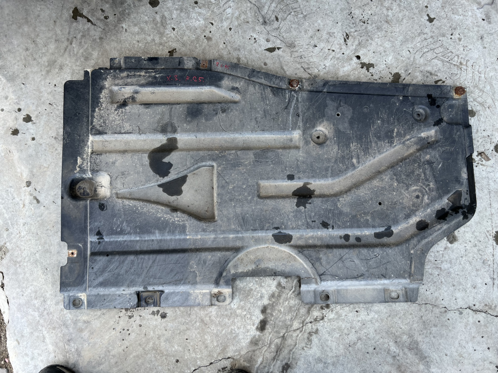Scut lateral dreapta spate BMW X3 F25 2.0 Motorina 2015, 7312674