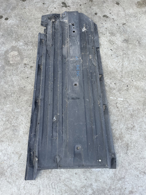 Scut lateral dreapta Suzuki SX4 1.6 Benzina 2014, -