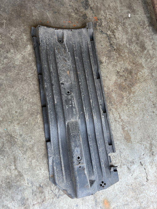 Scut lateral dreapta Suzuki Vitara 2017