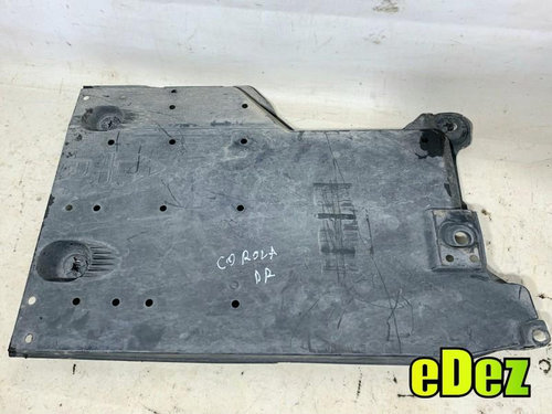 Scut lateral dreapta Toyota Corolla (2012-2018) 58165-02111