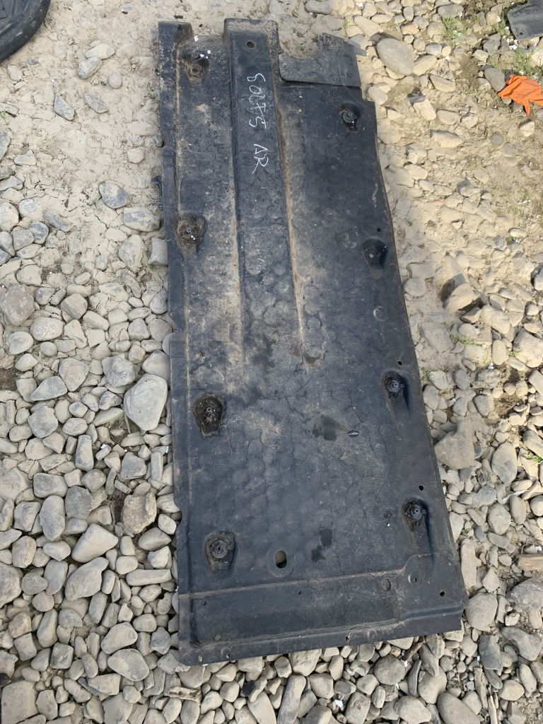 Scut lateral dreapta Volkswagen Golf 5 - Motorina 2006, -