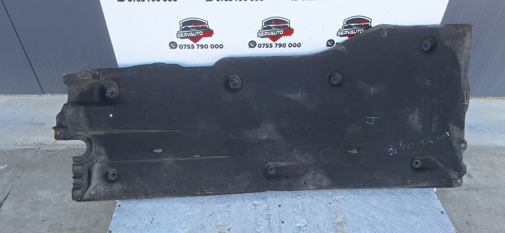 Scut lateral dreapta Volkswagen Passat B8 (2014-2019) 2.0 Motorina 2018, 3Q0825506 / COMBI