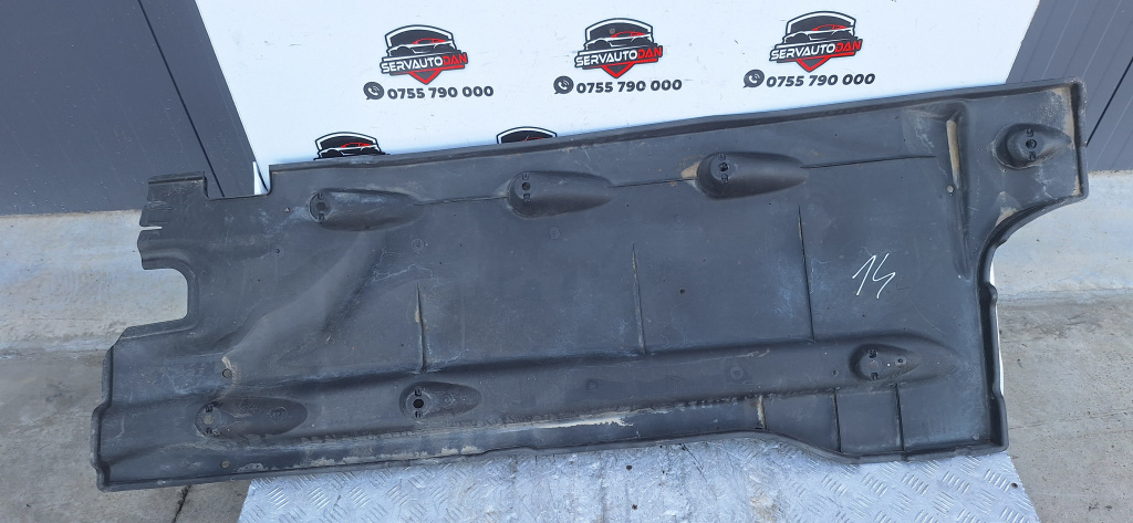 Scut lateral dreapta Volkswagen Sharan (2010-2020) [7N] 2.0 Motorina 2012, 7N0825202B