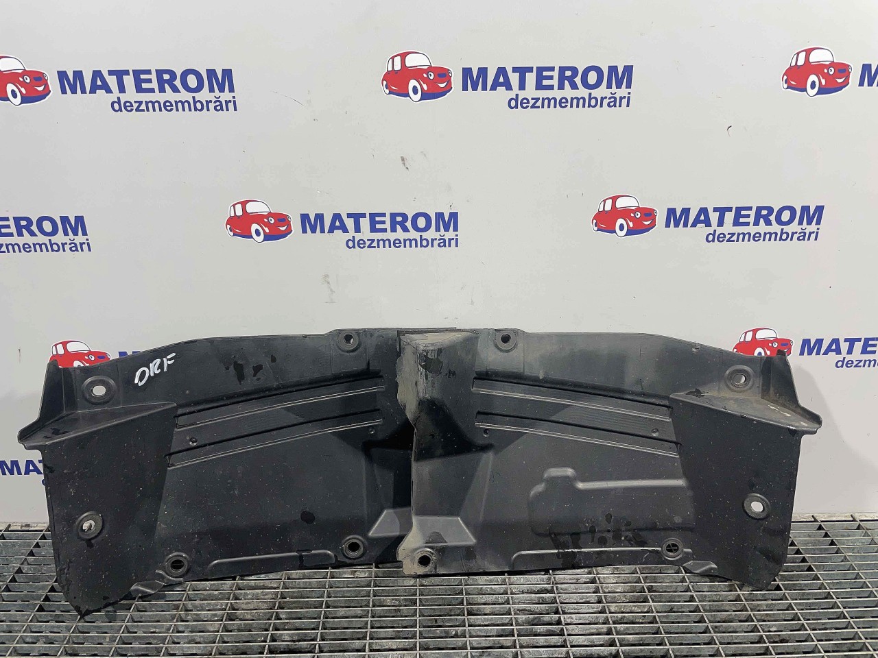 SCUT LATERAL MITSUBISHI OUTLANDER OUTLANDER - - (2012 2016)