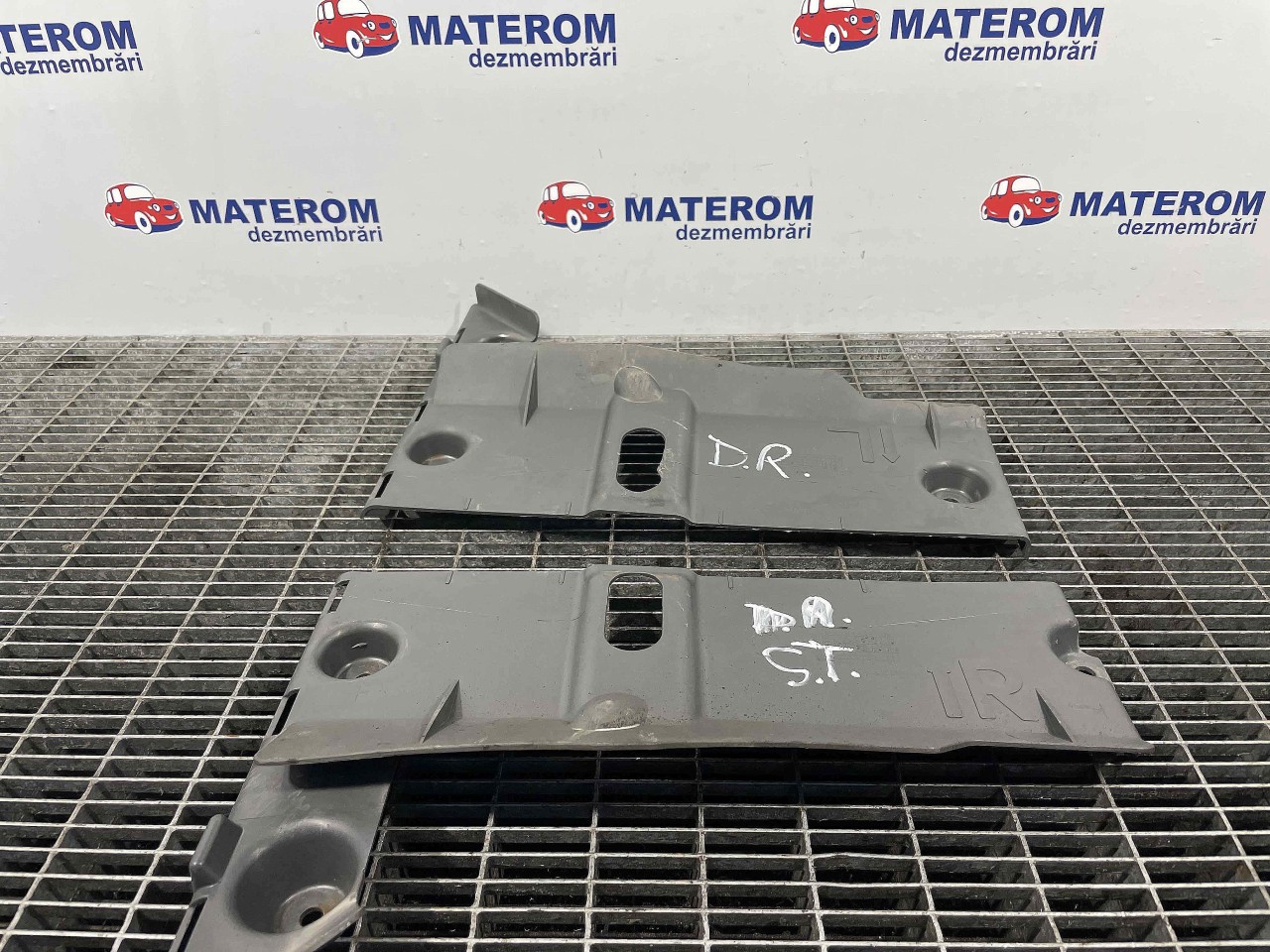 SCUT LATERAL NISSAN QASHQAI 1.6 DCI - (2010 2014)