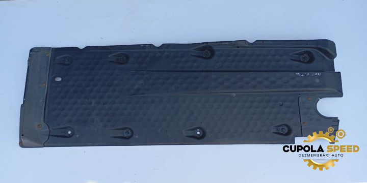 Scut lateral stanga 1K0825211 Audi A3 8P/8PA [2th facelift] [2008 - 2013]