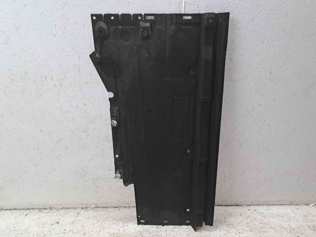 Scut lateral stanga Audi A4 (8K2, B8.5) Facelift [Fabr 2008-2015] 8K0825207D