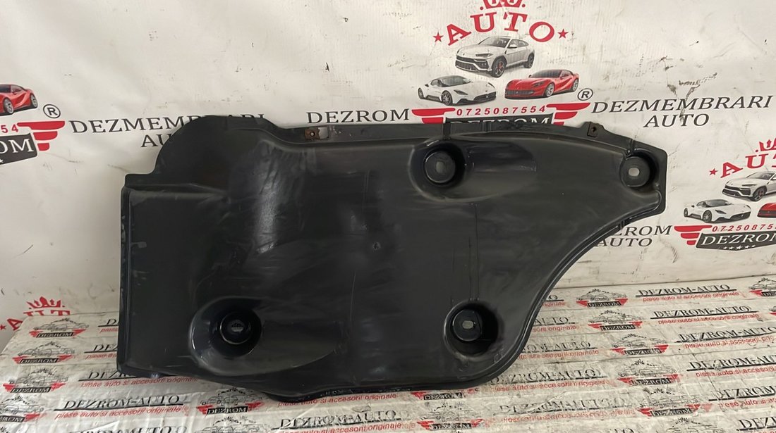 Scut lateral stanga Audi A6 C7 2011 - 2014 cod: 4G0825215B