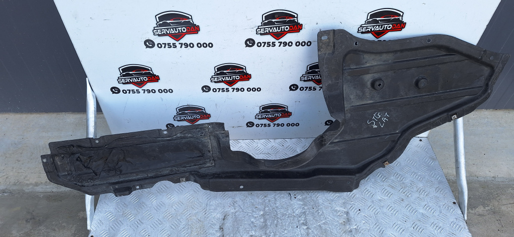 Scut lateral stanga BMW X5 (2007-2013) [E70] 3.0 Motorina 2012, 7172077