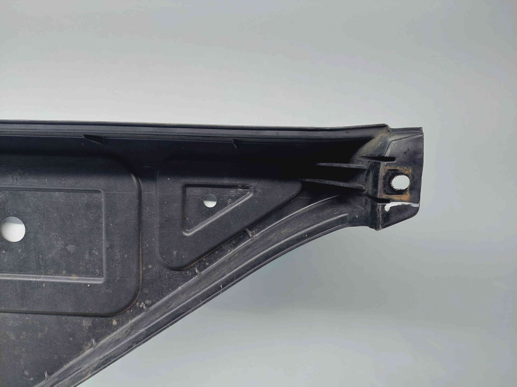 Scut lateral stanga Hyundai i40 Wagon [Fabr 2012-2019] 84138-3Z500