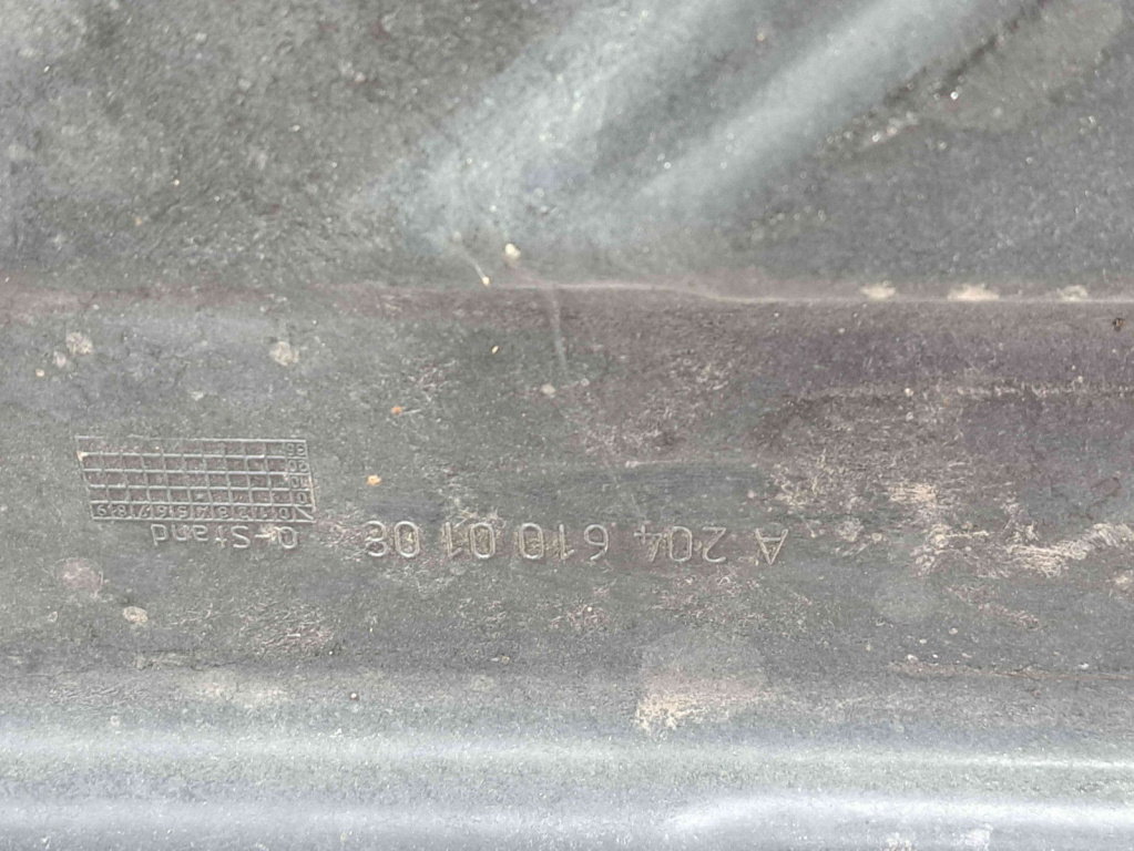 Scut lateral stanga Mercedes Clasa E (W211) [Fabr 2002-2009] A2046101308