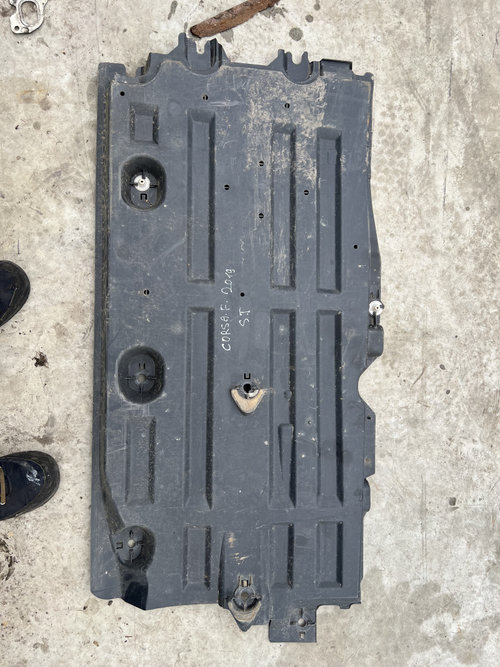 Scut lateral stanga Opel Corsa F - Benzina 2019, 9023545780