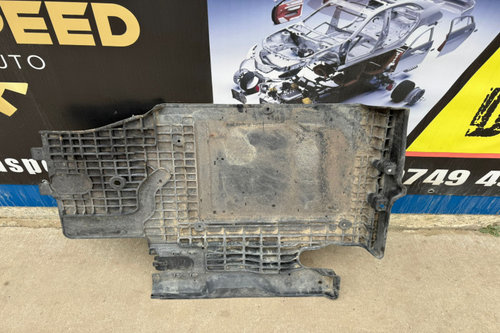 Scut lateral stanga spate 3Q0825101E Skoda Superb 3 [facelift] [2019]