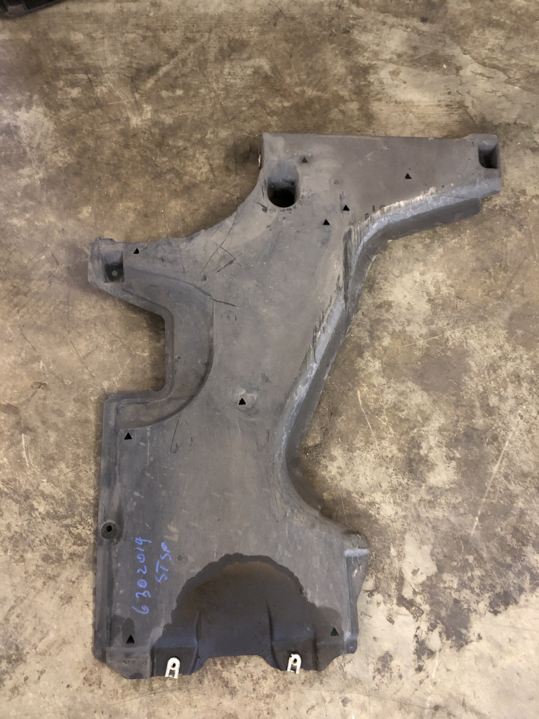 Scut lateral stanga spate BMW Seria 5 G30 - Motorina 2019, -T