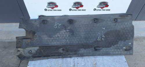 Scut lateral stanga Volkswagen Tiguan (2007-2011) 2.0 Motorina 2008, 5N0825201